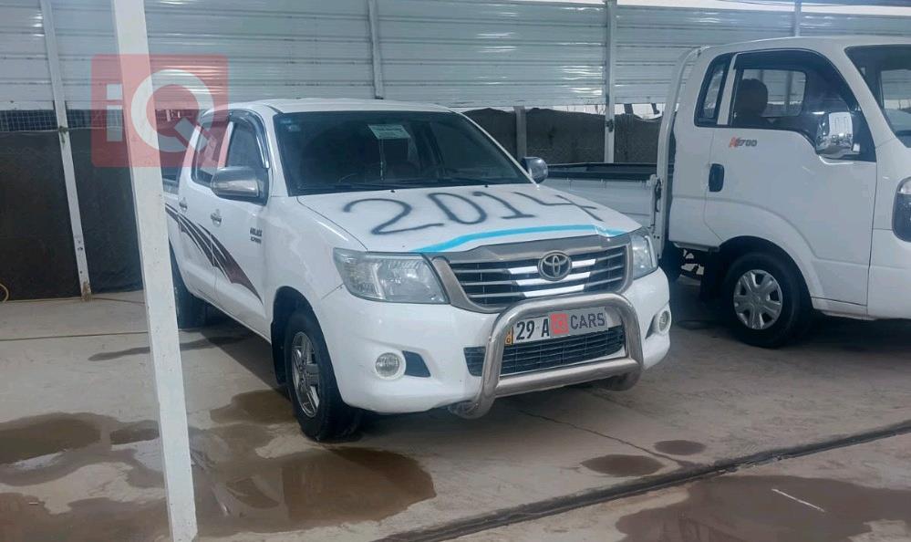 تويوتا هايلوكس